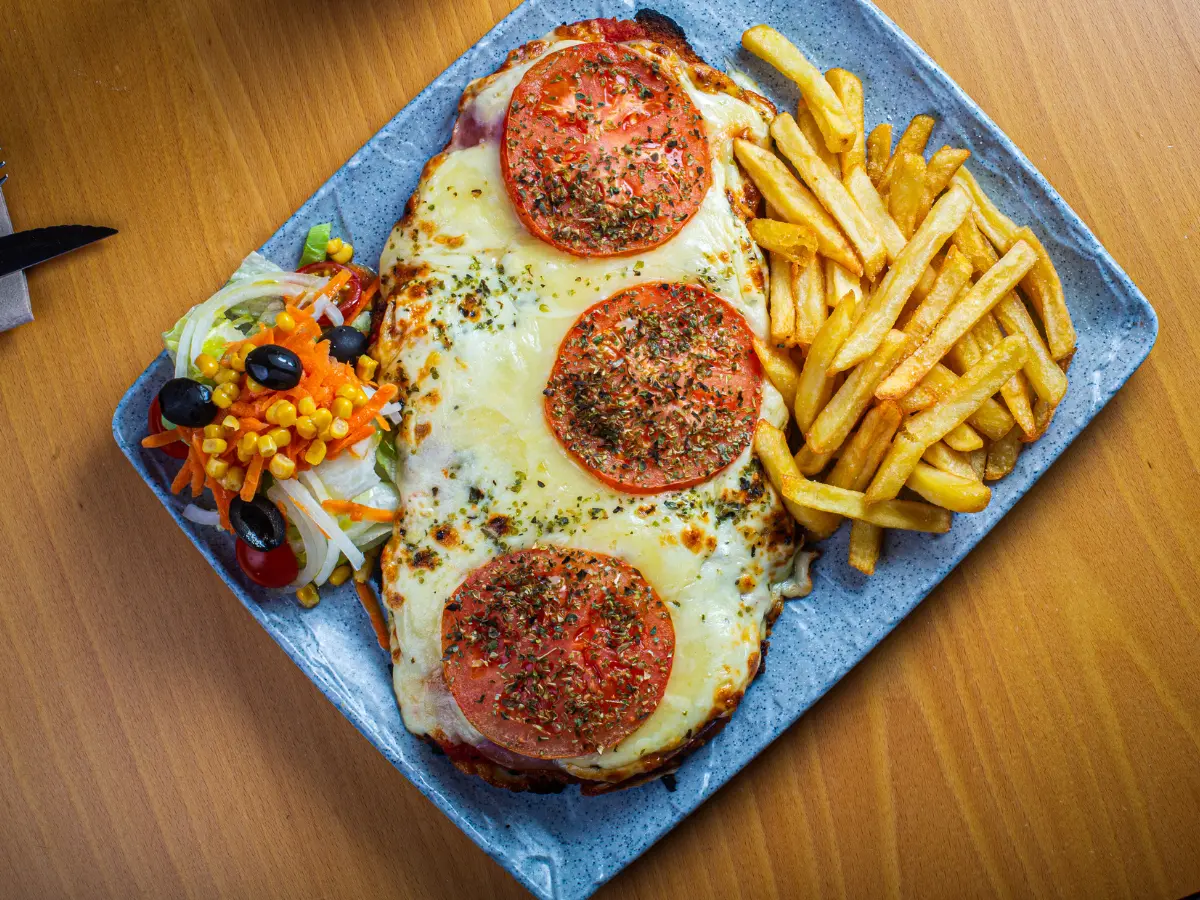 Milanesa napolitana